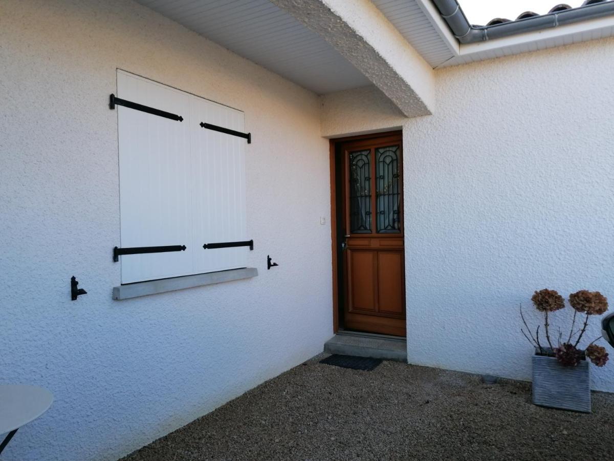 Maison D'Hotes Saint-Julien-l'Ars Luaran gambar